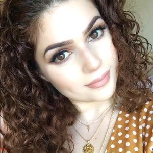 Meet your Posher, Mariam